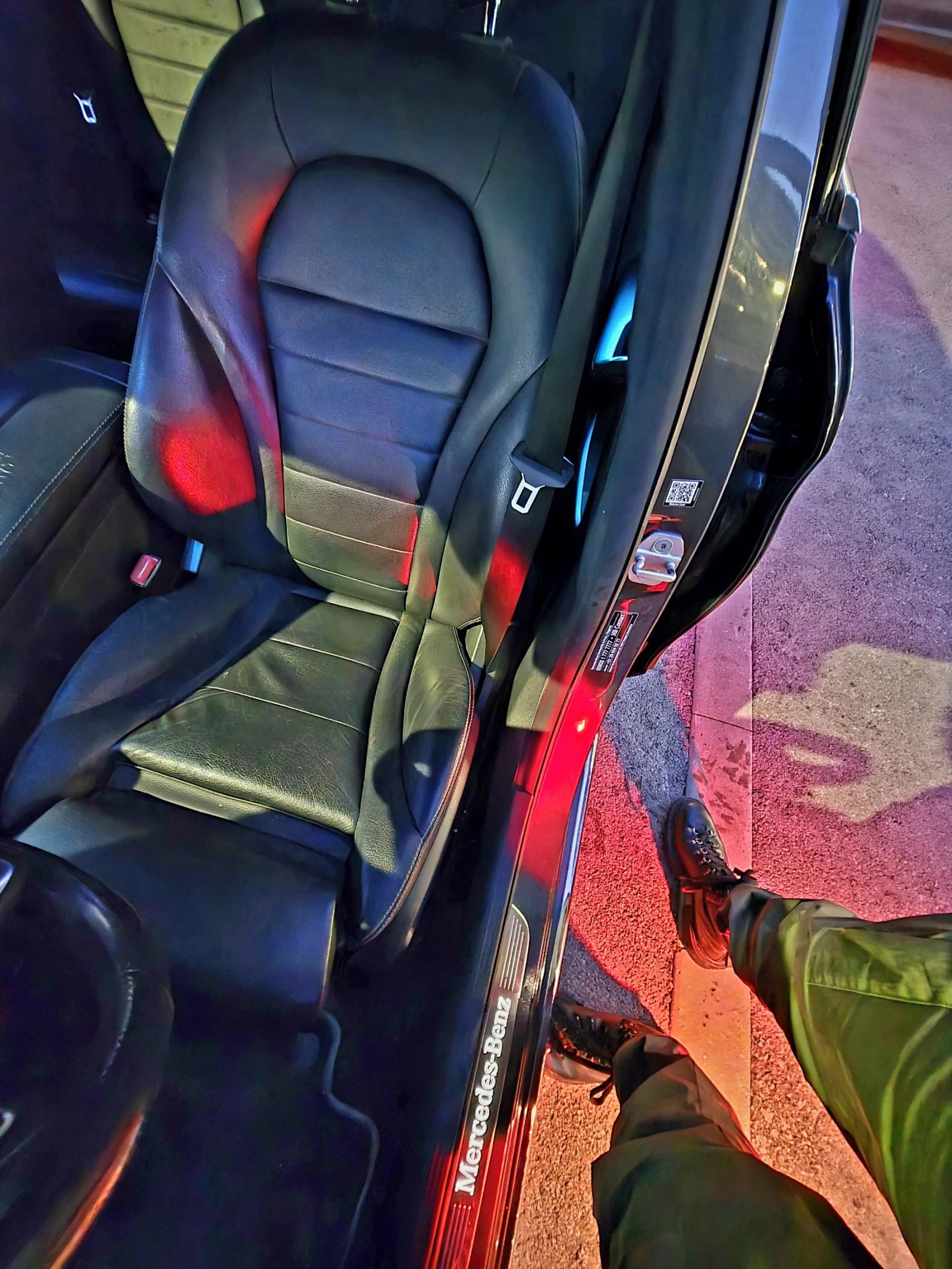 Mercedes-Benz C 350 Plug-in hybrid  - изображение 6