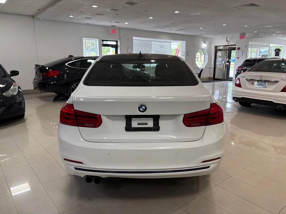 BMW 330 XDRIVE * * CARFAX * * ���������� * *  | Mobile.bg � ����������� 11