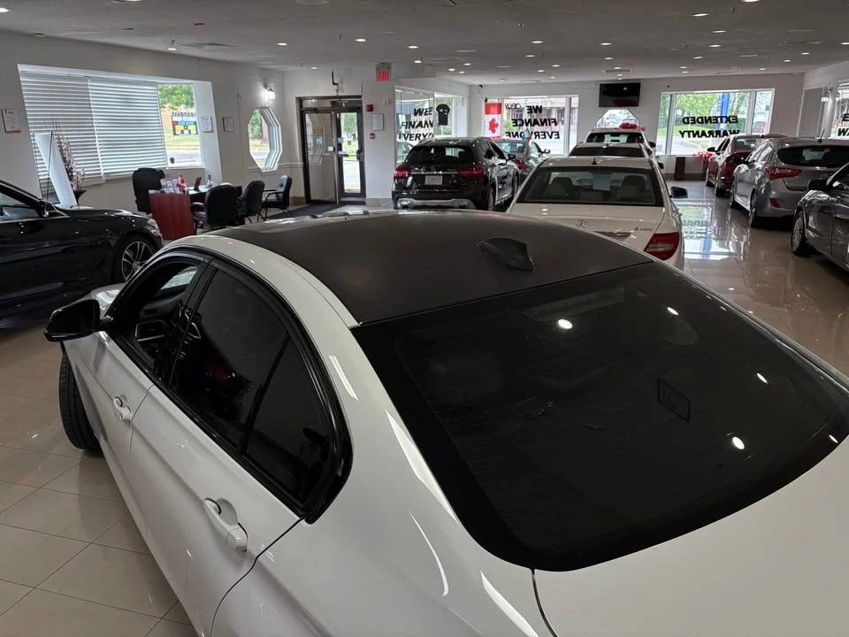 BMW 330 XDRIVE * * CARFAX * * АВТОКРЕДИТ * *  - изображение 10