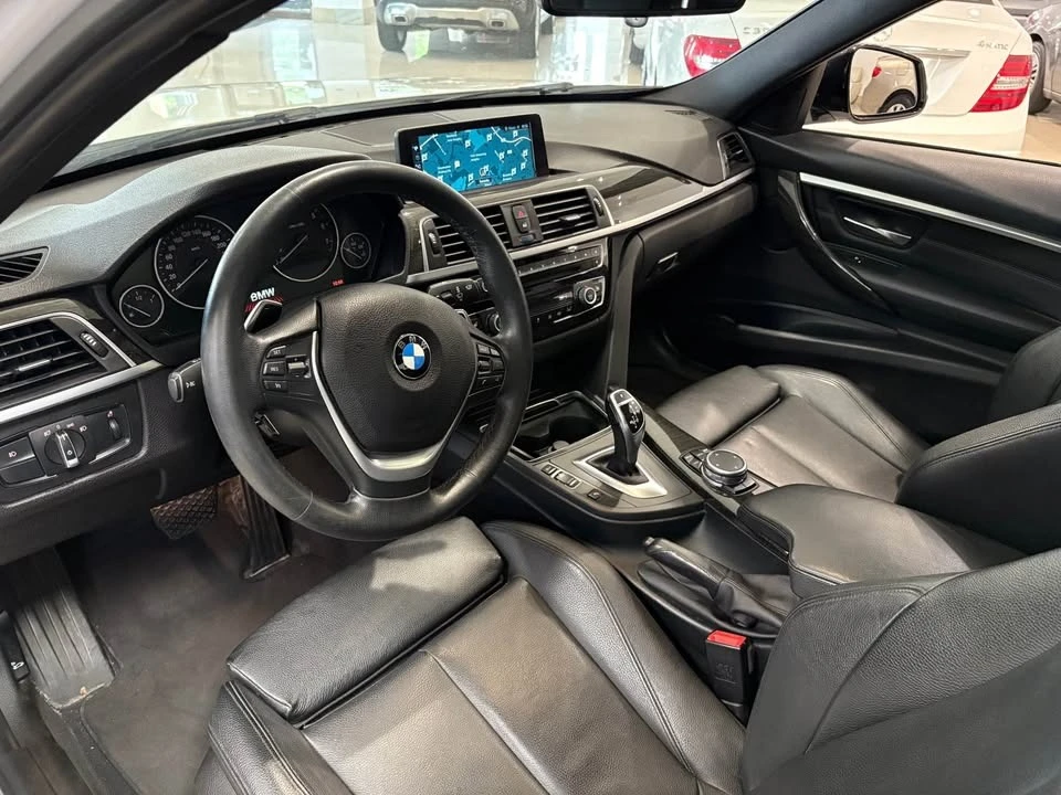 BMW 330 XDRIVE * * CARFAX * * ���������� * *  | Mobile.bg � ����������� 12