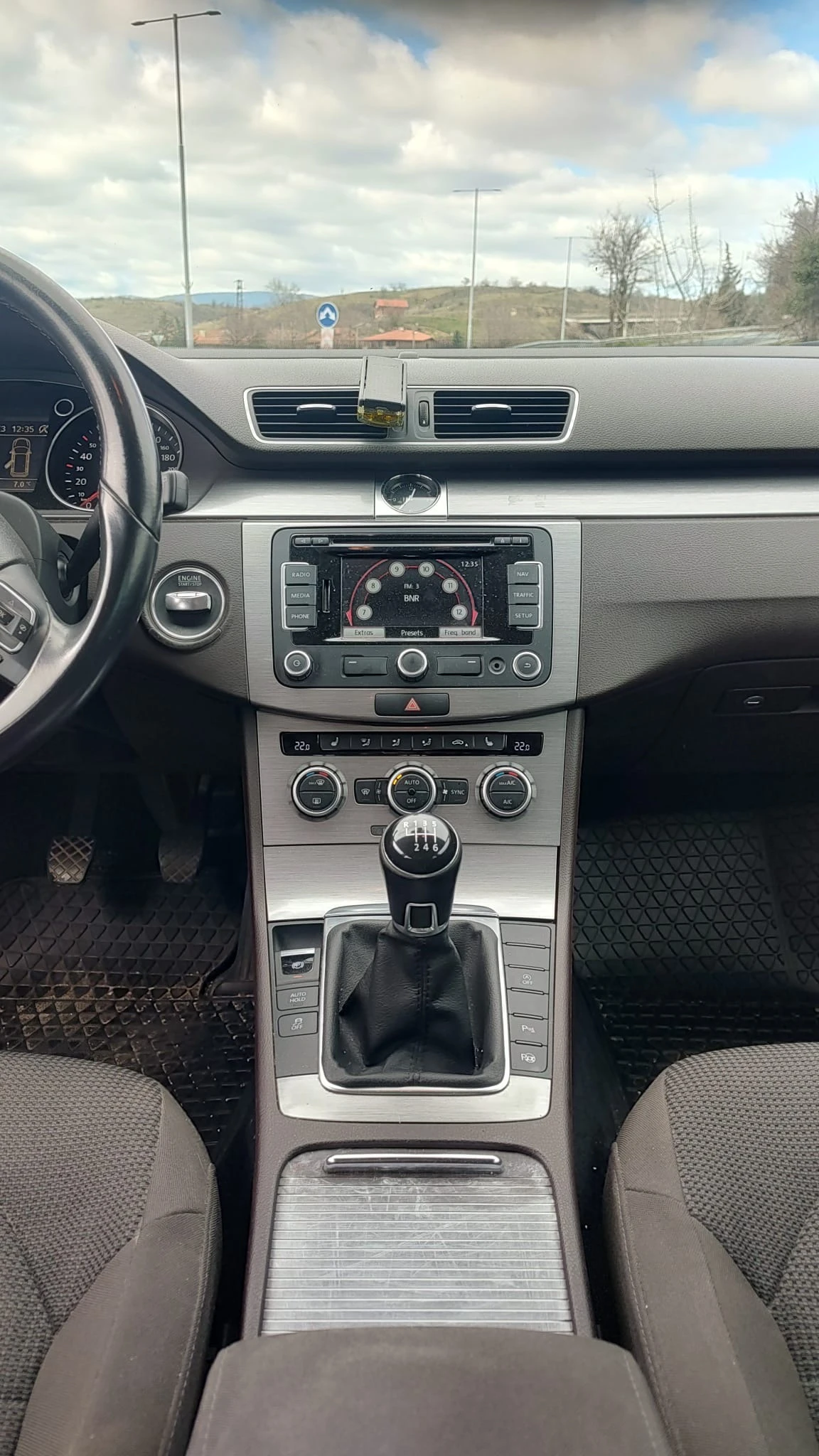 VW Passat, снимка 4 - Автомобили и джипове - 53731582