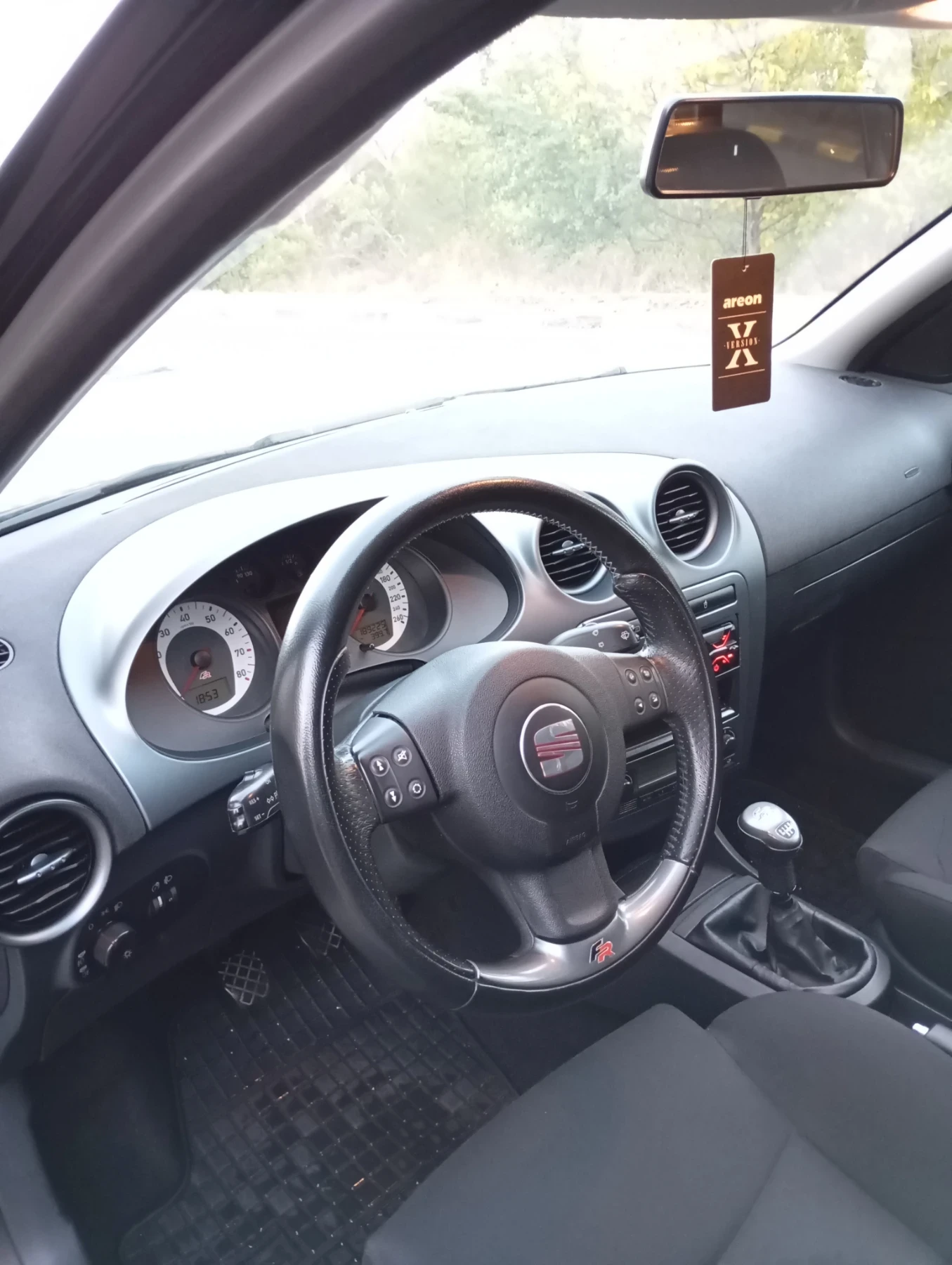 Seat Ibiza 1.8 T FR - изображение 7