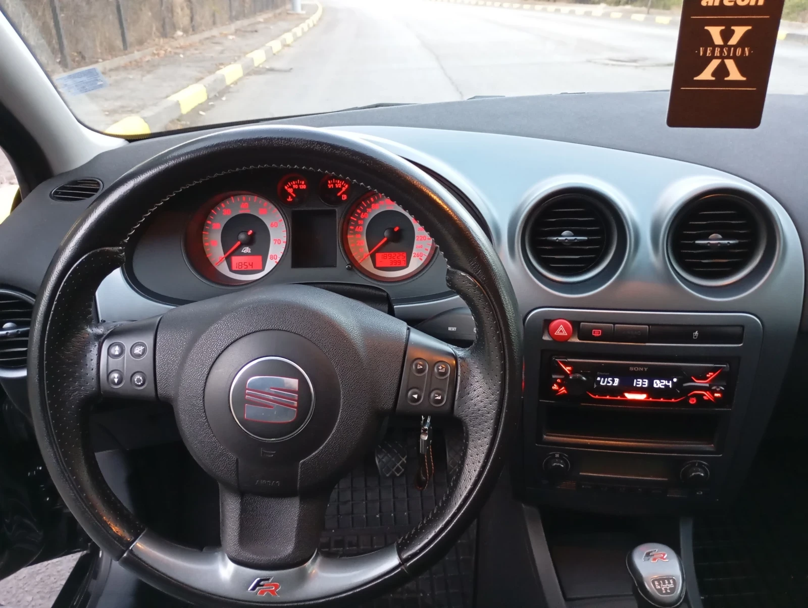 Seat Ibiza 1.8 T FR - изображение 8