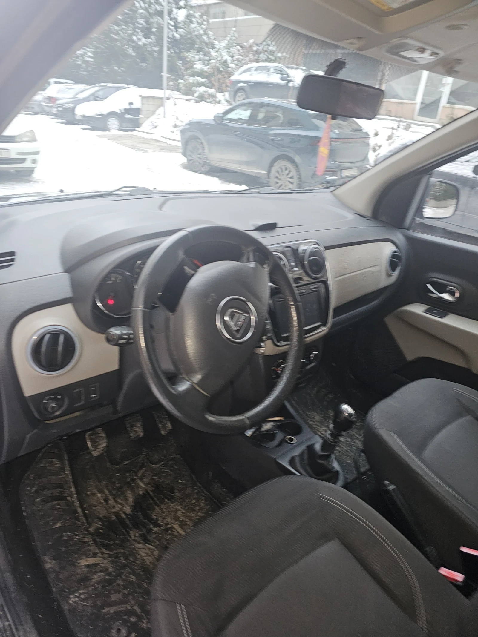 Dacia Lodgy | Mobile.bg � ����������� 9