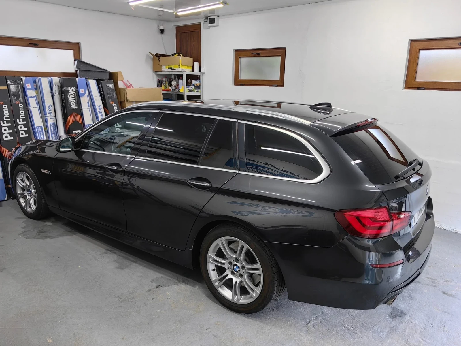 BMW 535 535i touring M pack Full, снимка 9 - Автомобили и джипове - 53843817