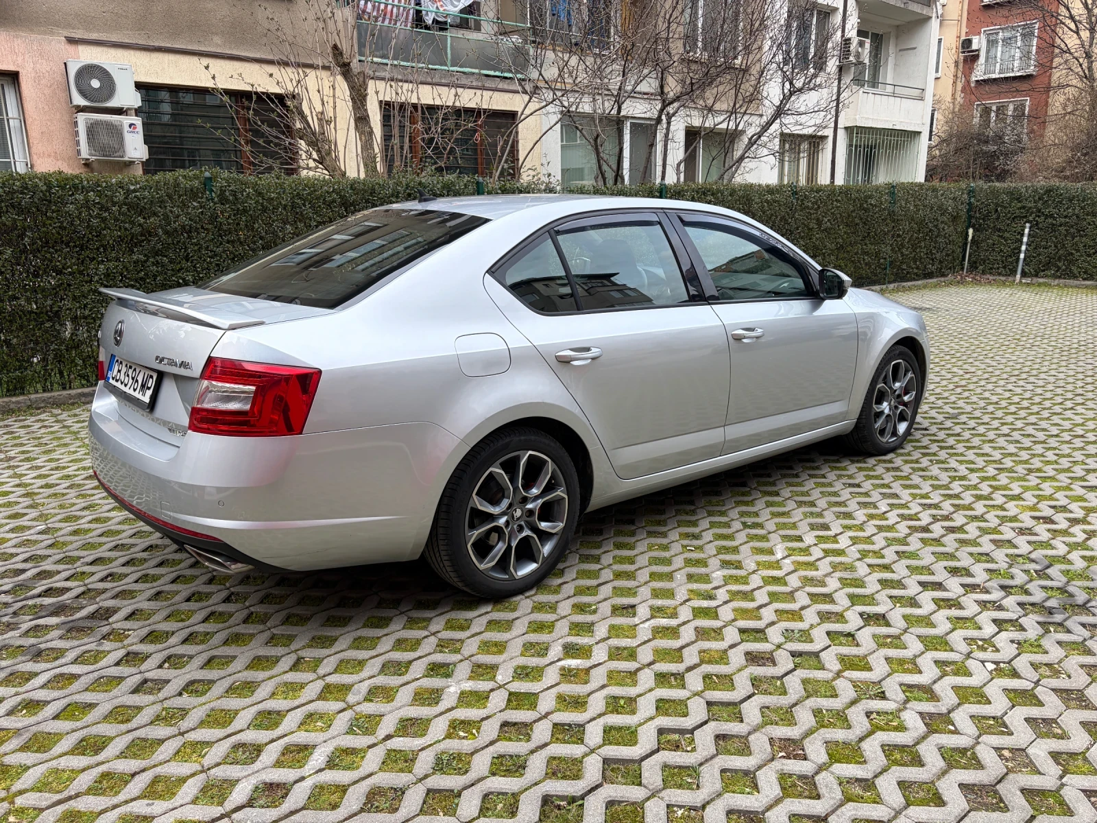 Skoda Octavia VRS, снимка 5 - Автомобили и джипове - 53934929