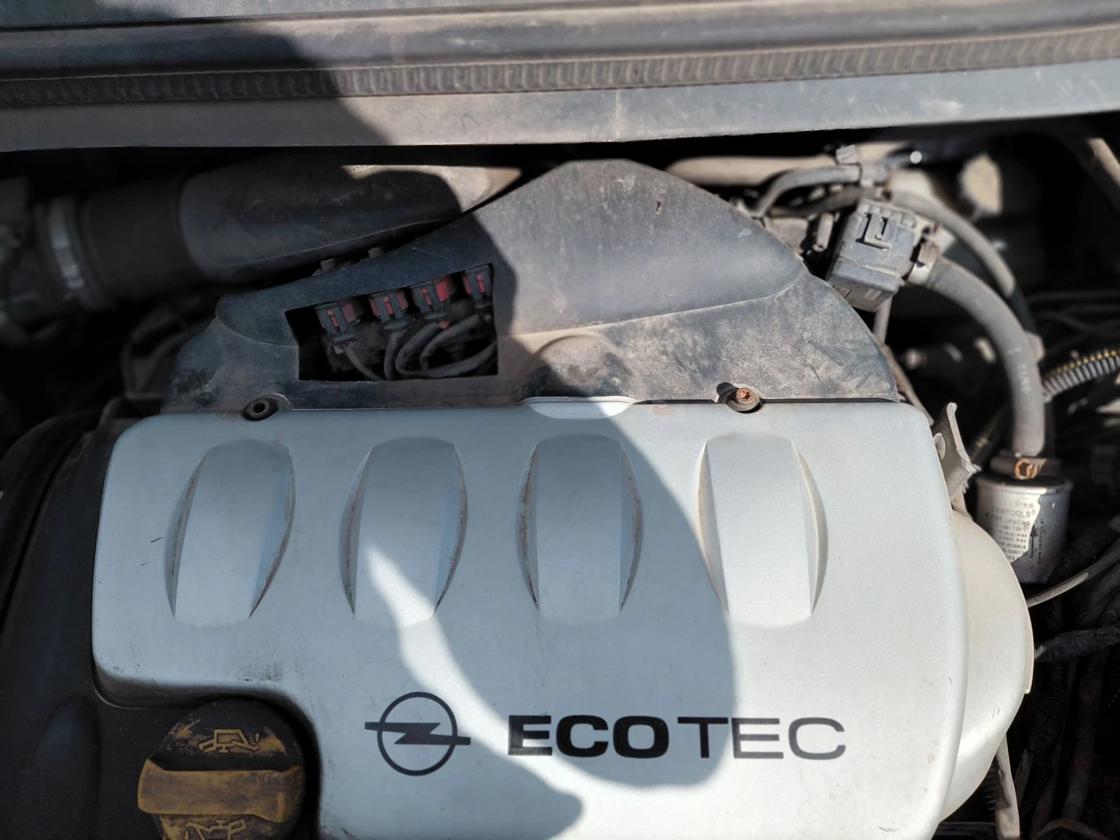 Opel Zafira 1.8 газ/бензин, снимка 14 - Автомобили и джипове - 53936783