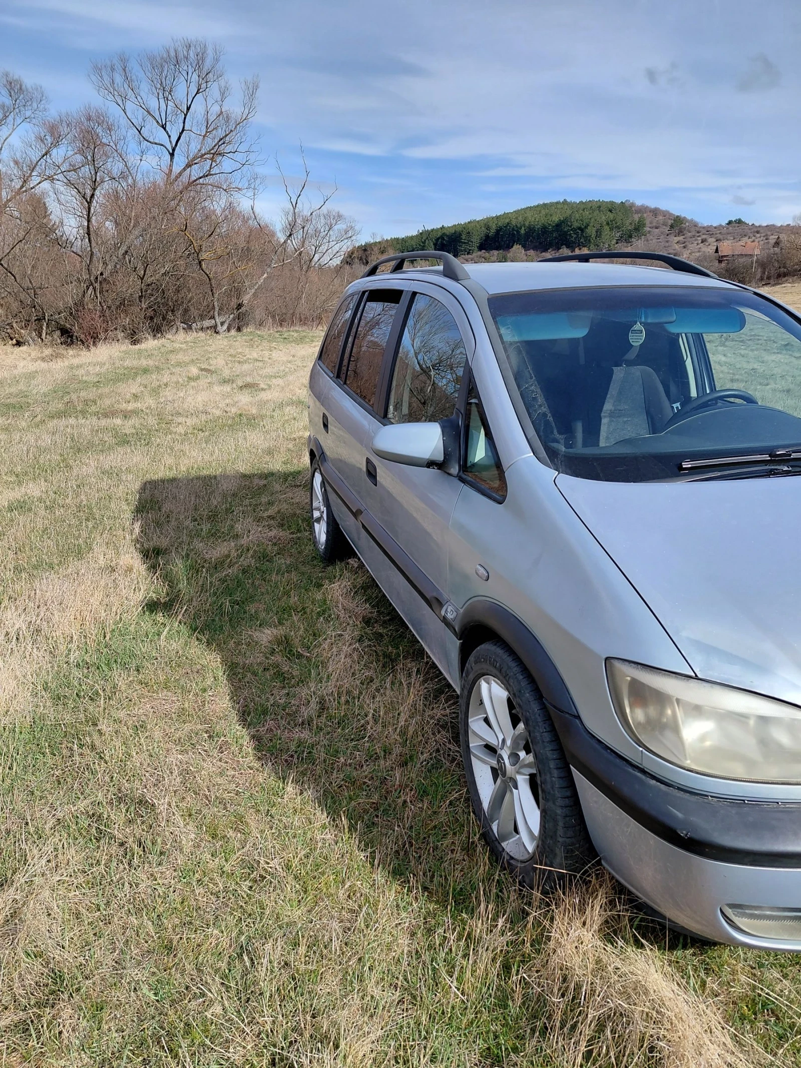 Opel Zafira 1.8 газ/бензин, снимка 4 - Автомобили и джипове - 53936783