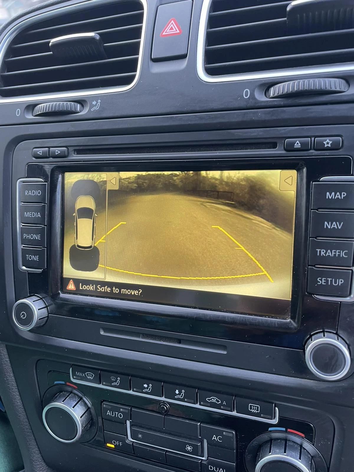 VW Golf 6 GTI 2.0TSI, снимка 11 - Автомобили и джипове - 53939488