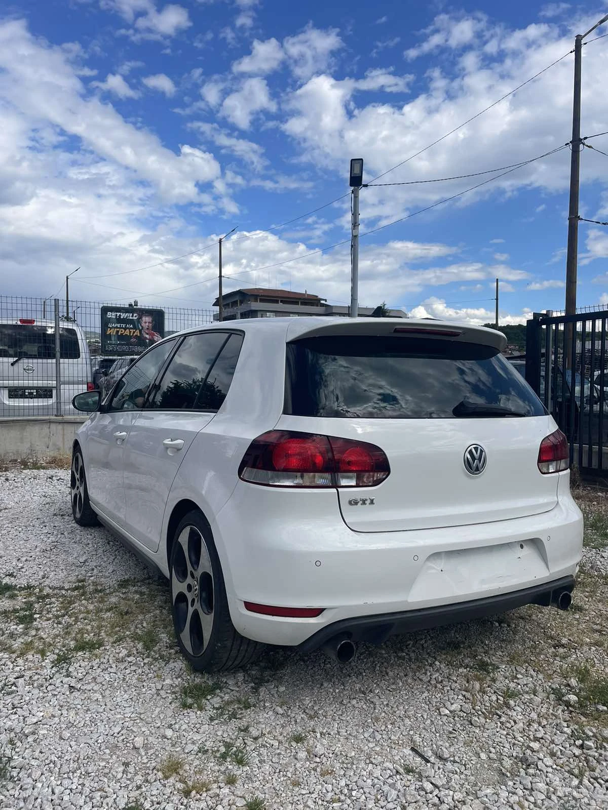 VW Golf 6 GTI 2.0TSI, снимка 7 - Автомобили и джипове - 54665630