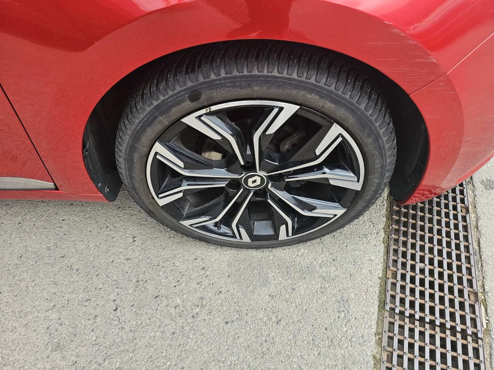 Renault Clio 1.0 TCe 90 Stop&Start EDC, снимка 16 - Автомобили и джипове - 53962677