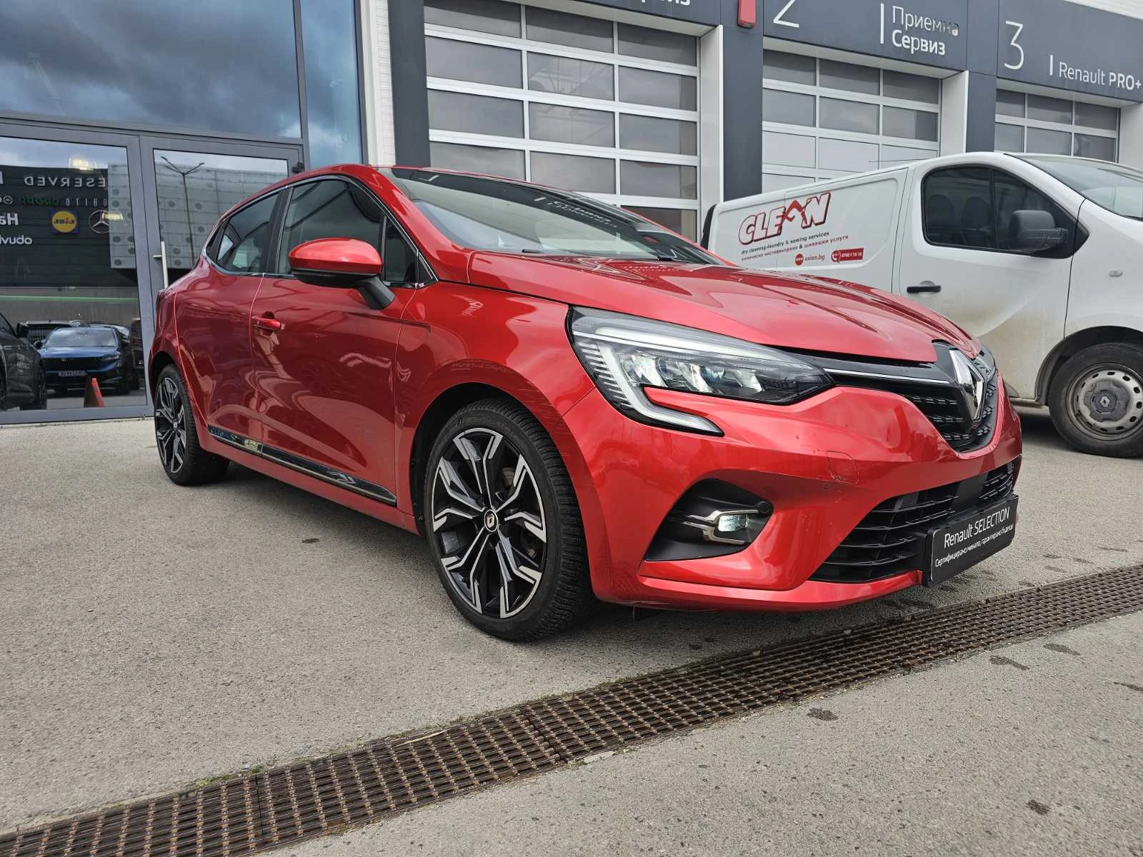 Renault Clio 1.0 TCe 90 Stop&Start EDC, снимка 2 - Автомобили и джипове - 53962677