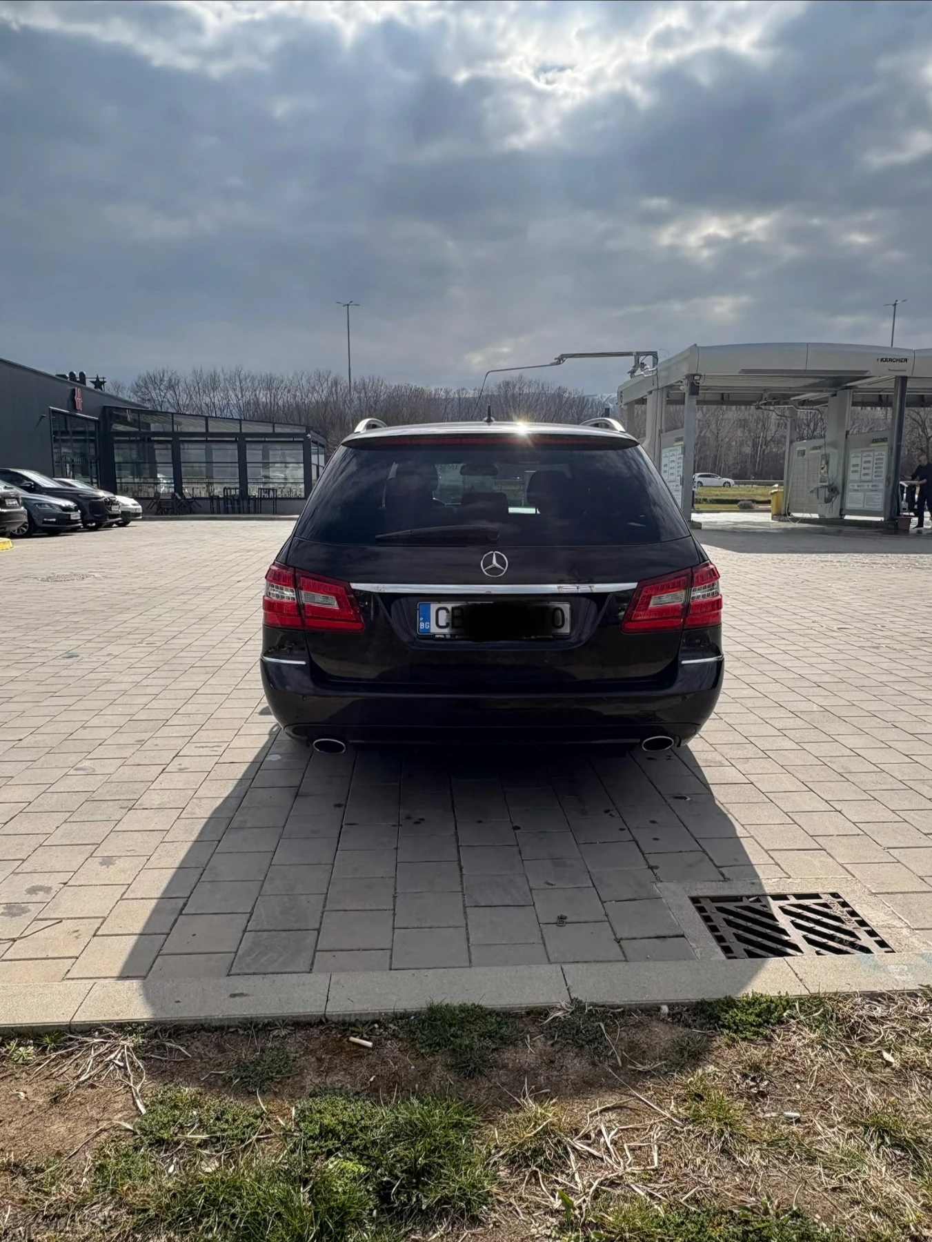 Mercedes-Benz E 350 CDI Avangarde, снимка 7 - Автомобили и джипове - 53974978