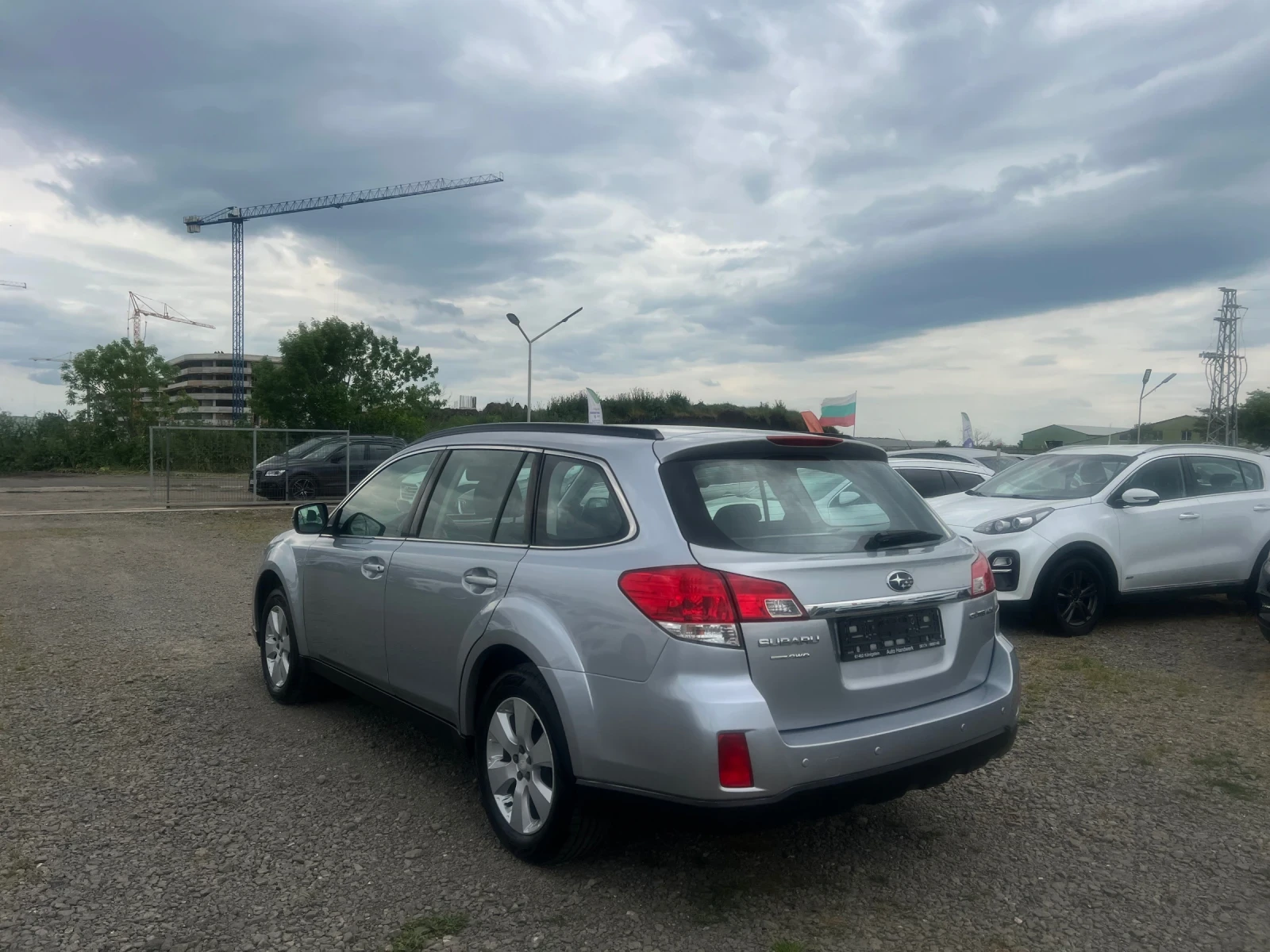 Subaru Outback Legacy 4x4, снимка 15 - Автомобили и джипове - 54313472