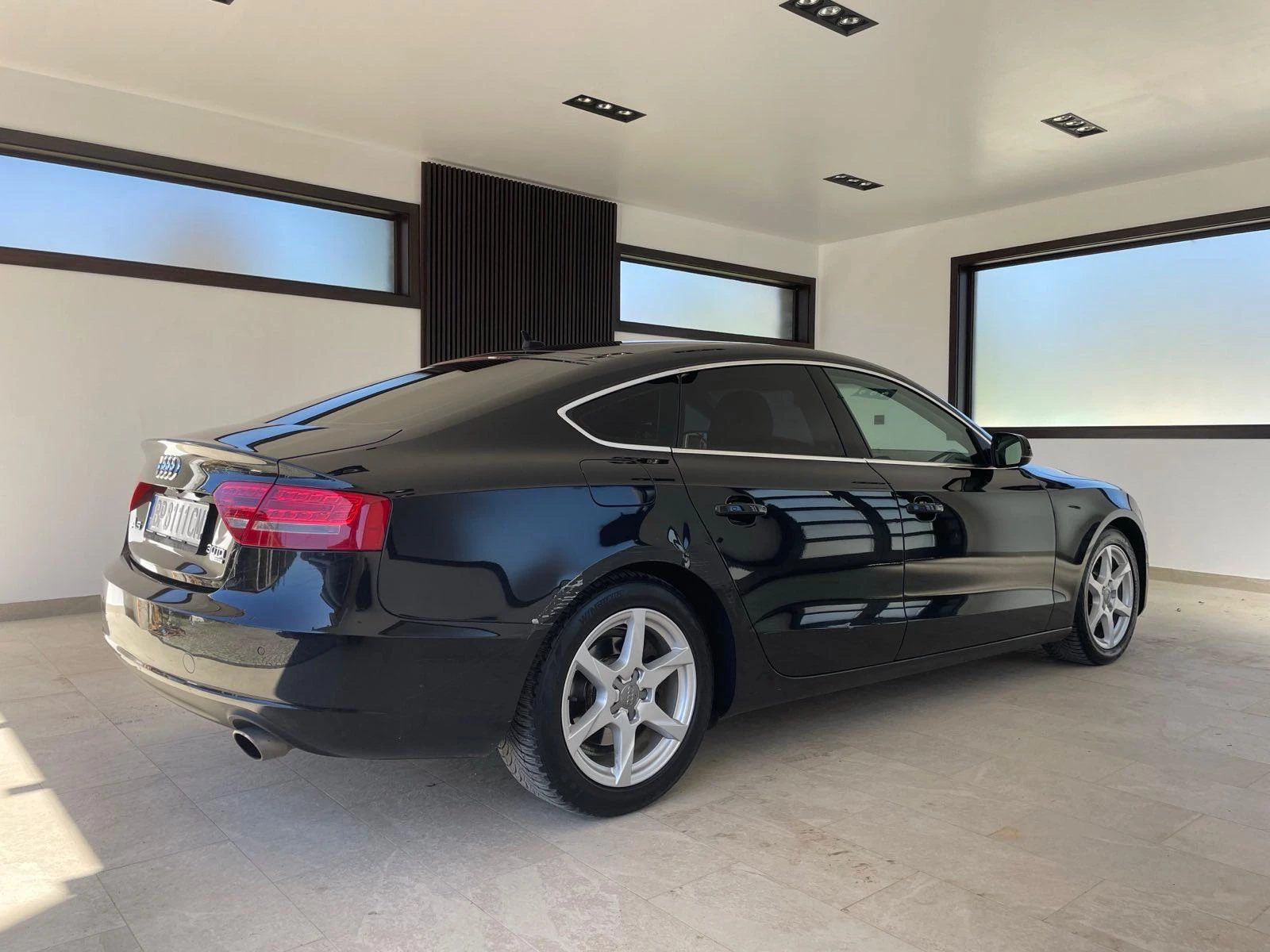 Audi A5, снимка 2 - Автомобили и джипове - 54369542