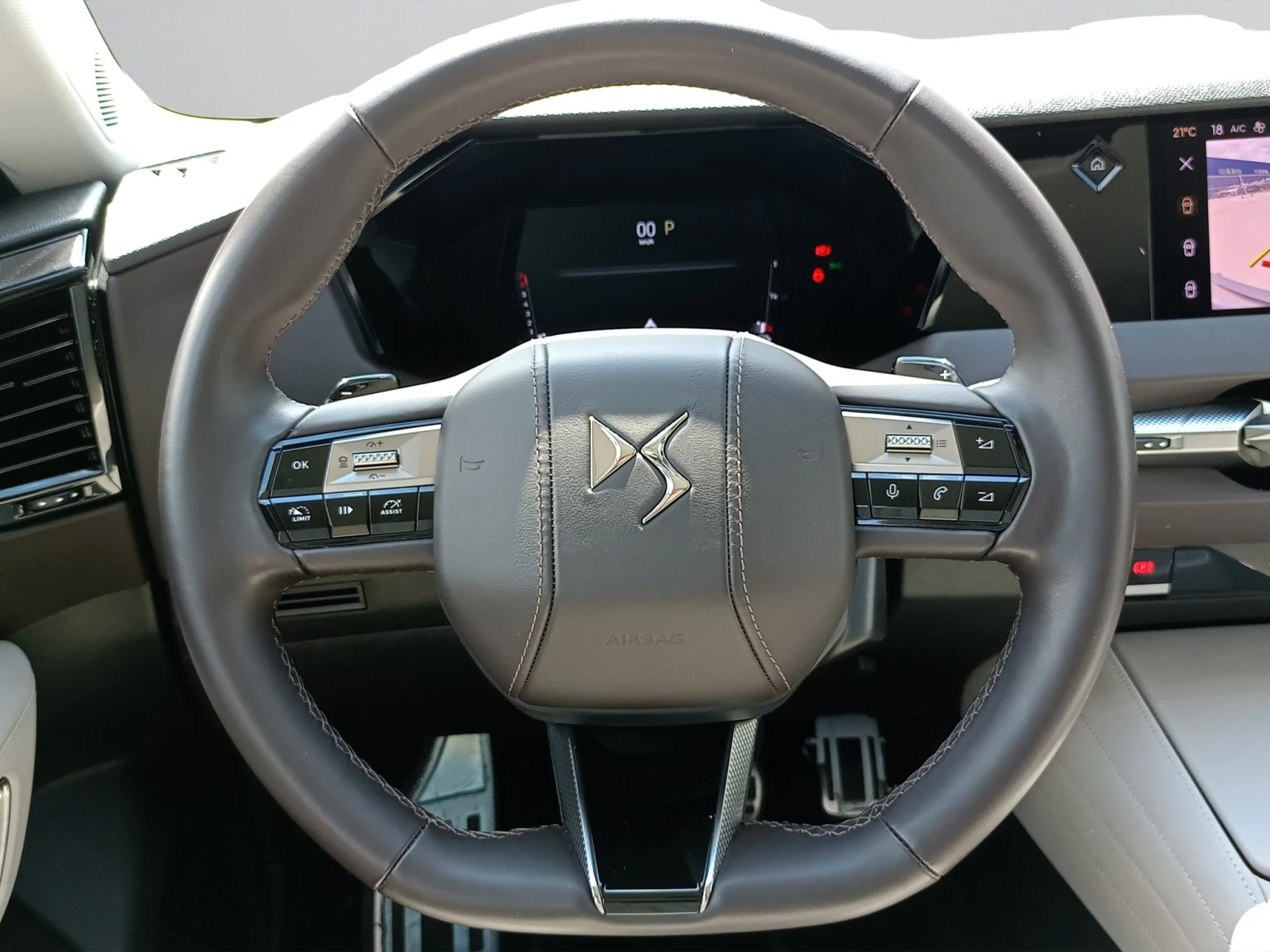 DS DS 4 RIVOLI PureTech 180 EAT8, снимка 11 - Автомобили и джипове - 54409619