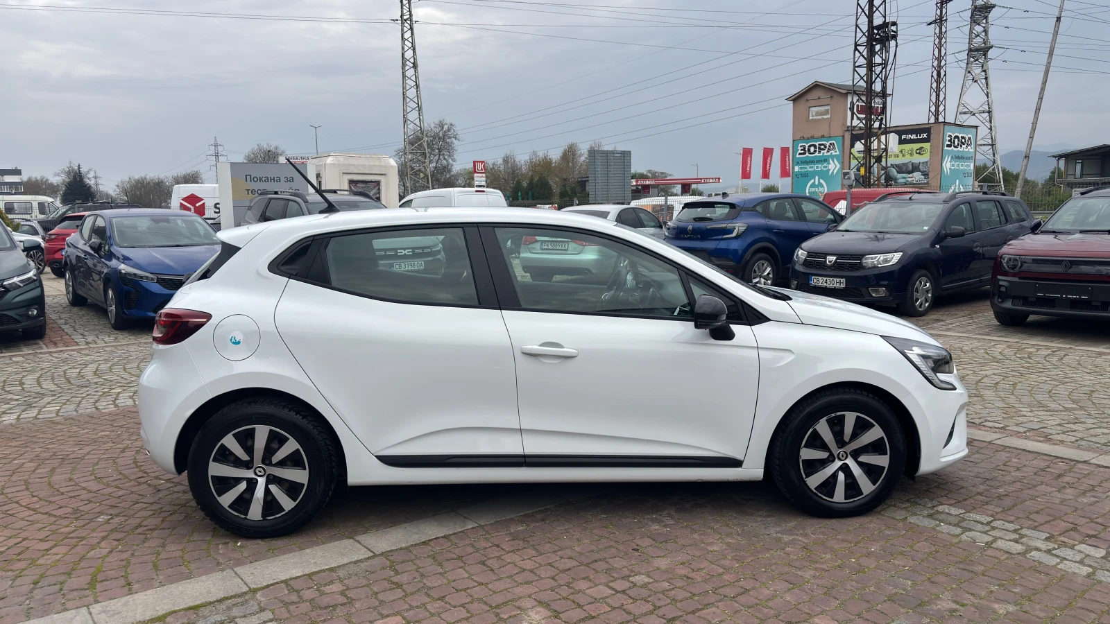 Renault Clio TCe 90 BVM, снимка 3 - Автомобили и джипове - 54429012