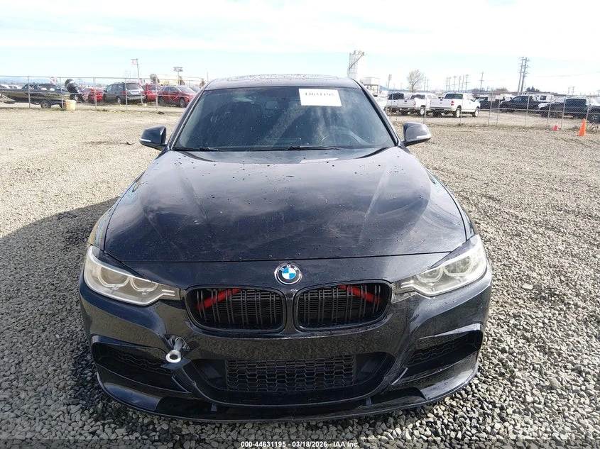 BMW 335 2014 BMW 335I, снимка 2 - Автомобили и джипове - 54436289