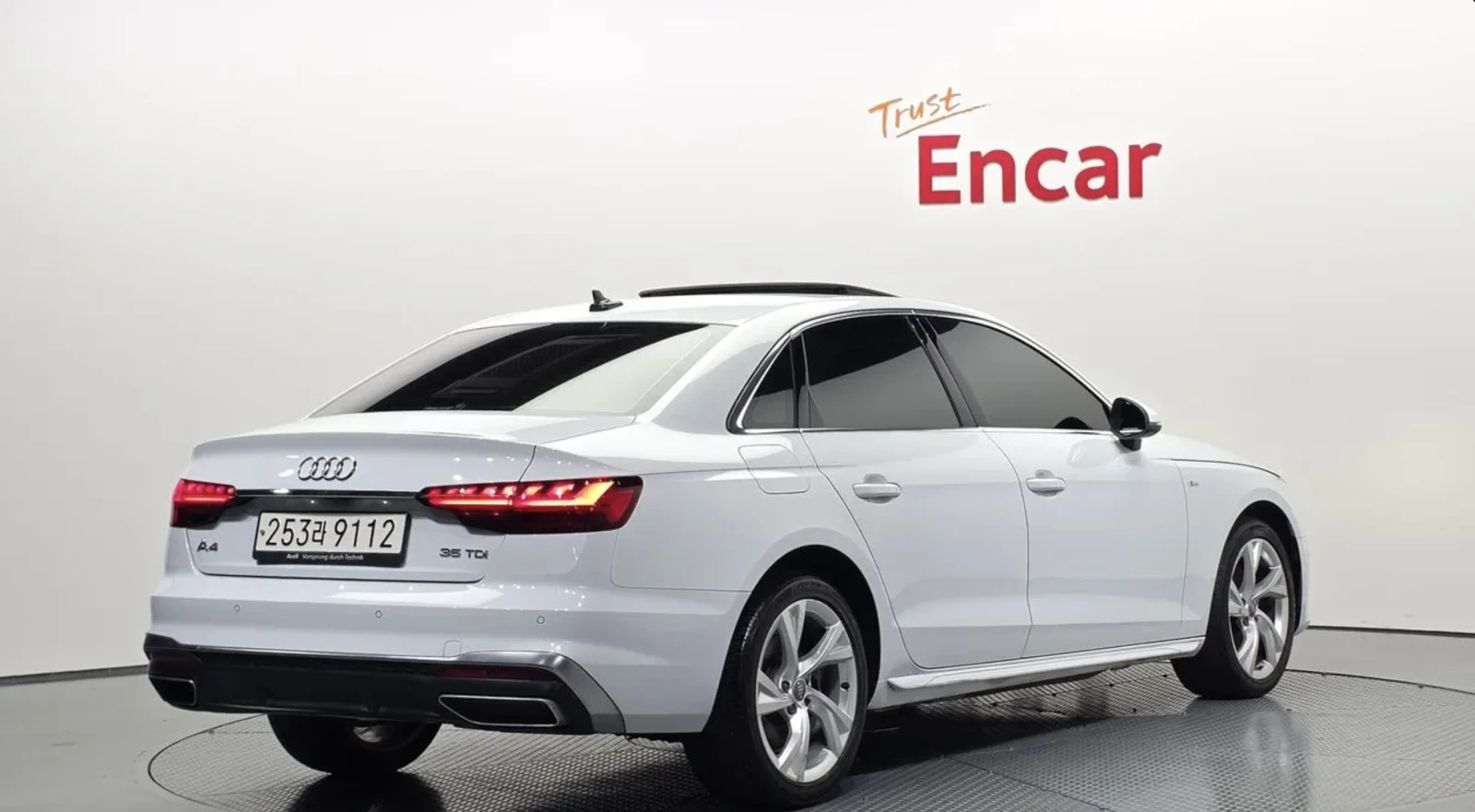 Audi A4 35 TDI PREMIUM / S-LINE / DIGITAL / ОБДУХВАНЕ /, снимка 2 - Автомобили и джипове - 54711384