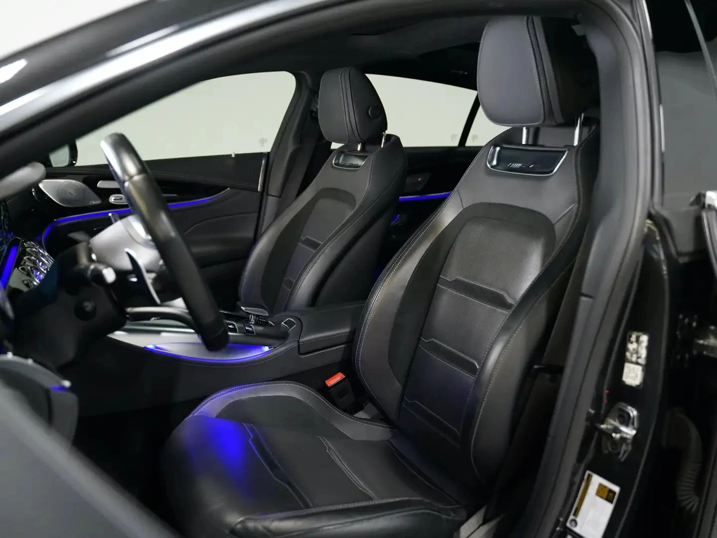 Mercedes-Benz AMG GT 53 | AMG | PREMIUM REAR PKG | BURMESTER | PANO, снимка 6 - Автомобили и джипове - 54850832