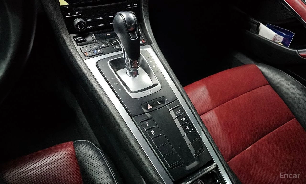 Porsche Cayman 2.0* CHRONO* ПОДГРЕВ* ОБДУХВАНЕ* КАМЕРА* , снимка 12 - Автомобили и джипове - 54957854