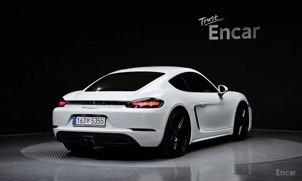 Porsche Cayman 2.0* CHRONO* ПОДГРЕВ* ОБДУХВАНЕ* КАМЕРА* , снимка 3 - Автомобили и джипове - 54957854