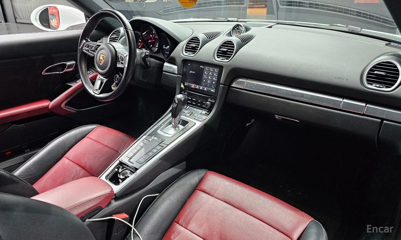 Porsche Cayman 2.0* CHRONO* ПОДГРЕВ* ОБДУХВАНЕ* КАМЕРА* , снимка 7 - Автомобили и джипове - 54957854