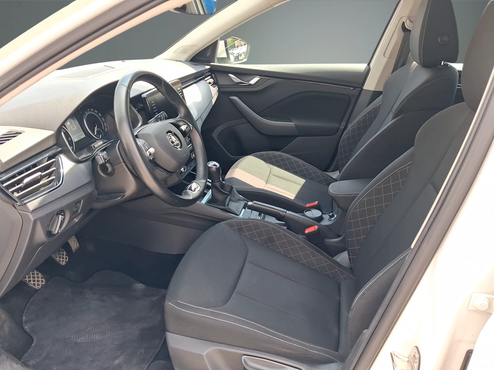 Skoda Scala  ������� 1, 0 TSI , 90 �.�., 6M, G-Tec | Mobile.bg � ����������� 9