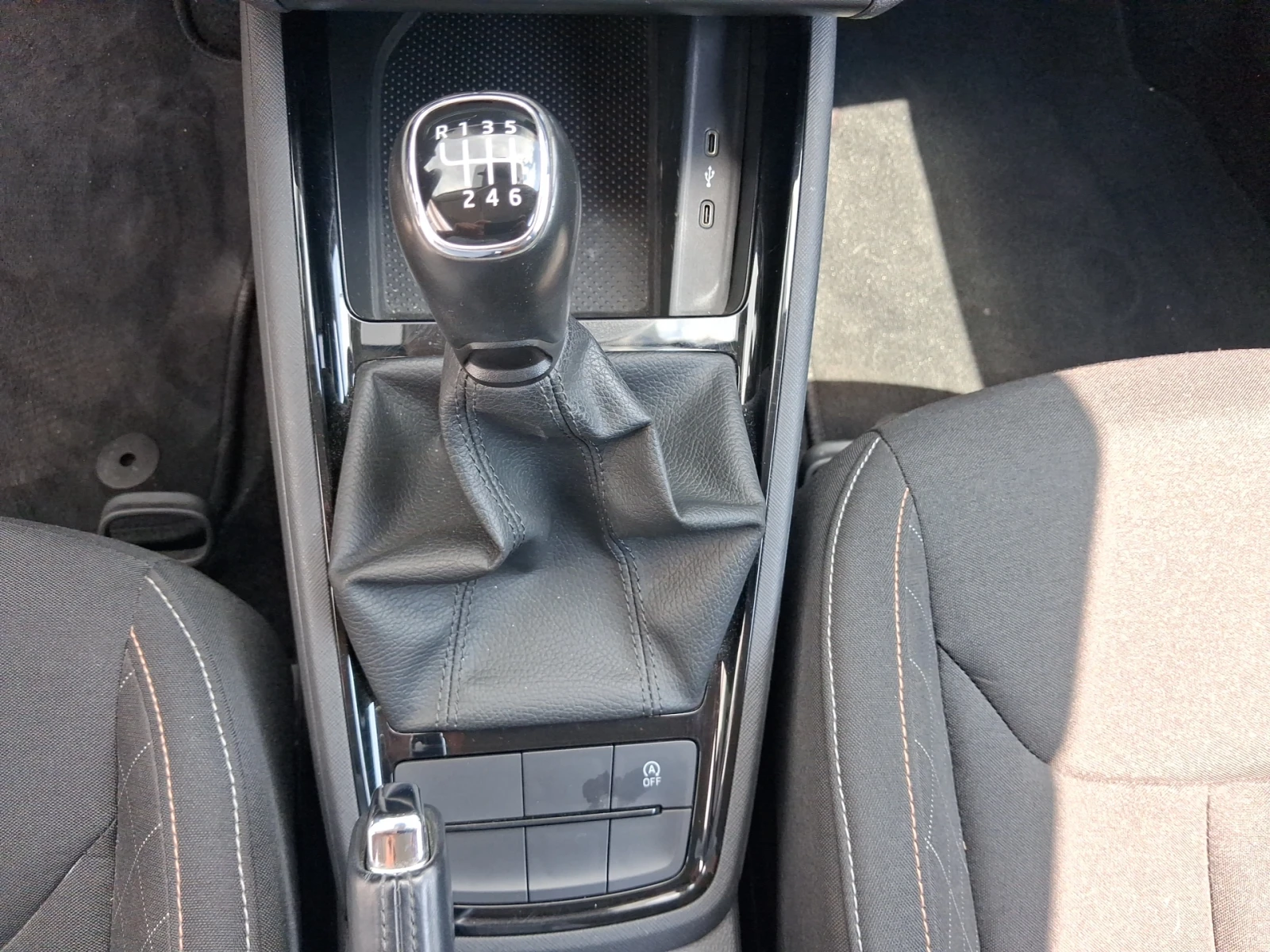 Skoda Scala  ������� 1, 0 TSI , 90 �.�., 6M, G-Tec | Mobile.bg � ����������� 14