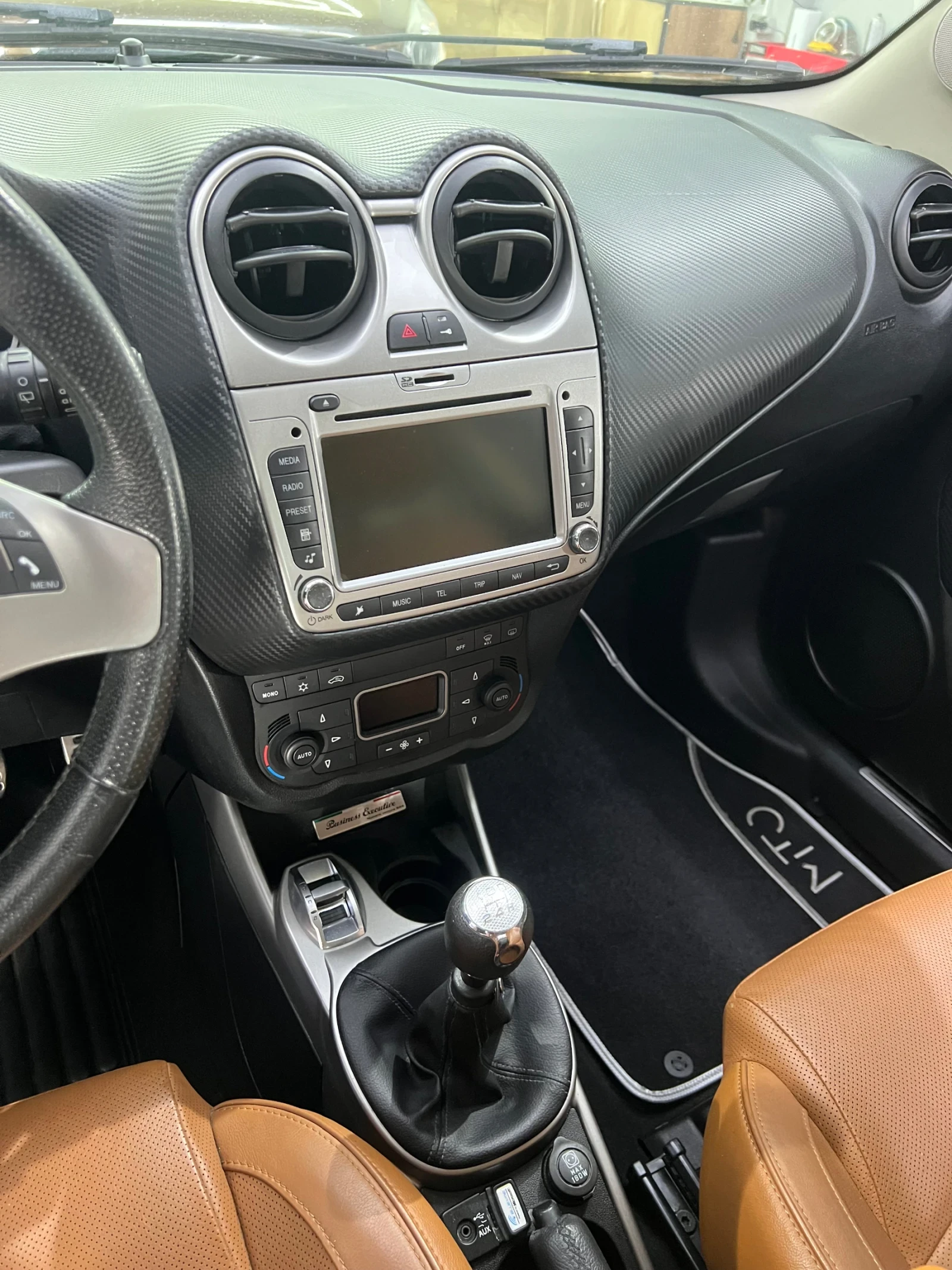 Alfa Romeo MiTo 1.3 JTDm, снимка 10 - Автомобили и джипове - 55365625