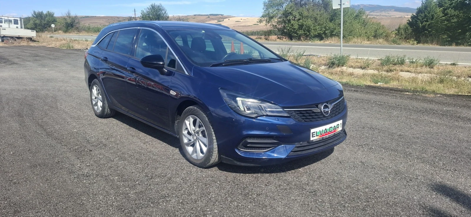 Opel Astra Sports euro 6d, снимка 2 - Автомобили и джипове - 56292799
