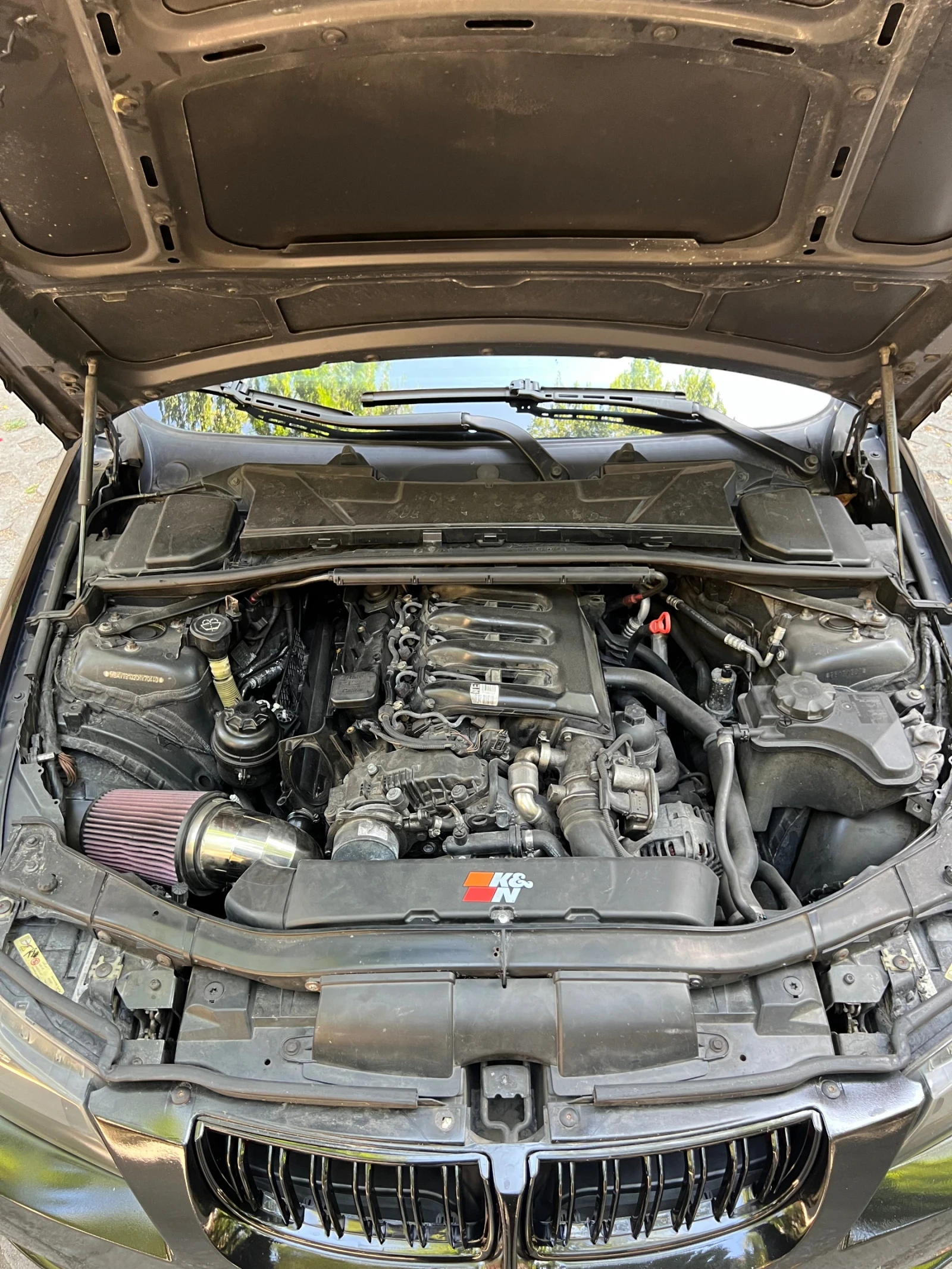 BMW 330, снимка 15 - Автомобили и джипове - 56346480