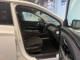 Hyundai Tucson EXCLUSIVE HYBRID, снимка 16