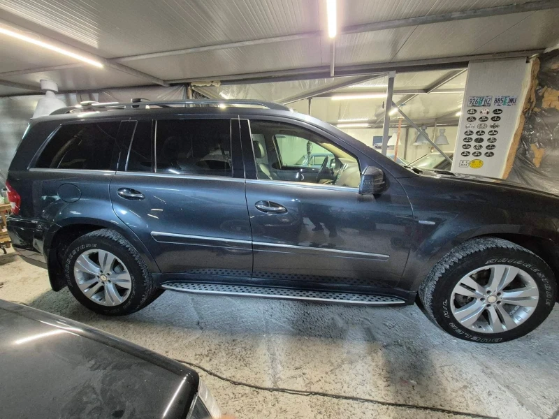 Mercedes-Benz GL 350 BlueTec, снимка 3 - Автомобили и джипове - 48713935