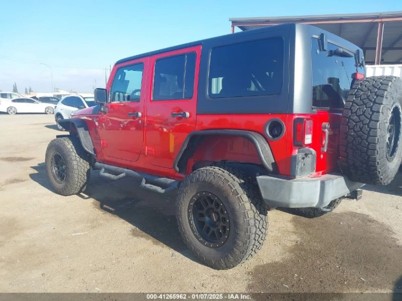 Jeep Wrangler UNLIMITED SPORT 4X4 / КРАЙНА ЦЕНА ДО БЪЛГАРИЯ!!!, снимка 4 - Автомобили и джипове - 48784997