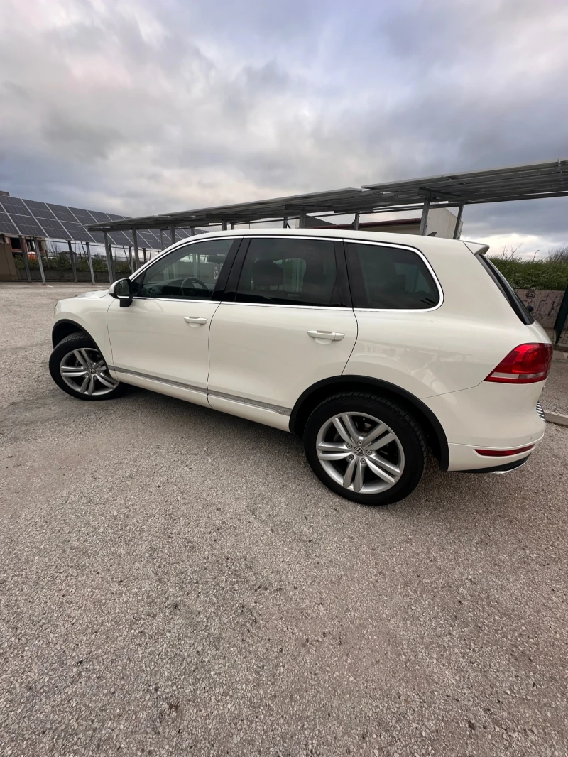 VW Touareg 3.0 TDI 240 HP, снимка 3 - Автомобили и джипове - 52886525