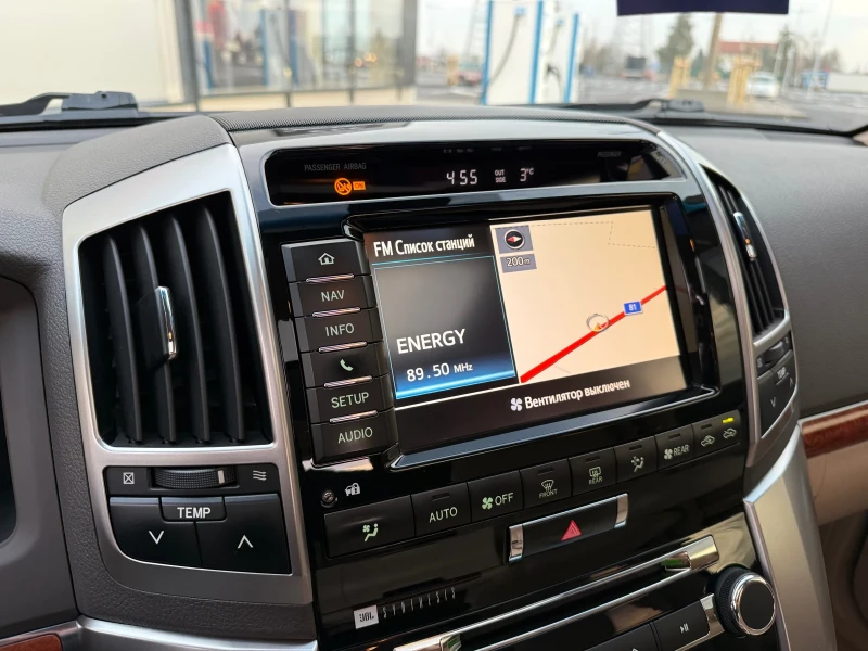 Toyota Land cruiser 200, снимка 14 - Автомобили и джипове - 53260826