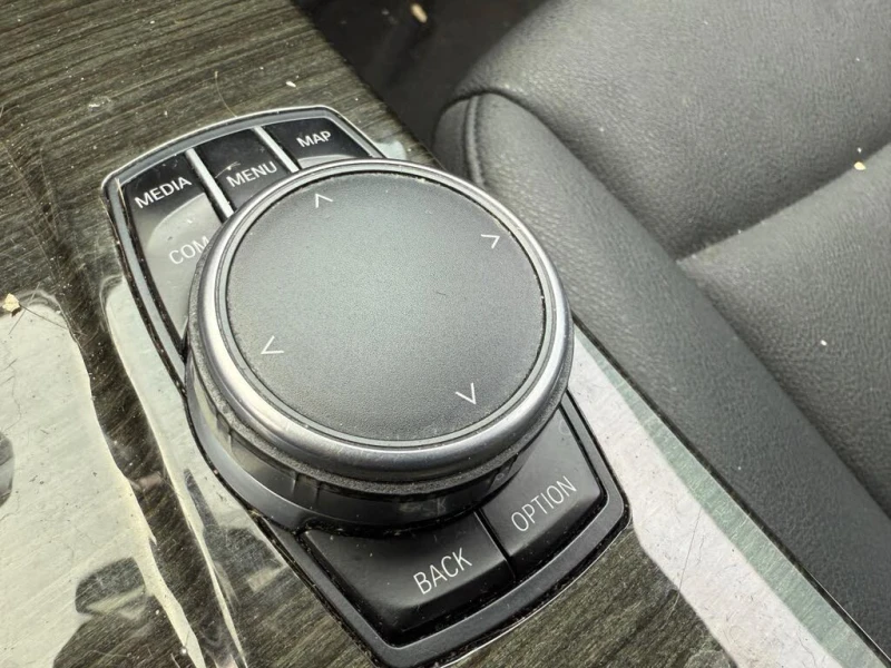 BMW X3 xDrive28i* AWD* АвтоКредит* (ЦЕНА ДО БГ), снимка 14 - Автомобили и джипове - 53433206