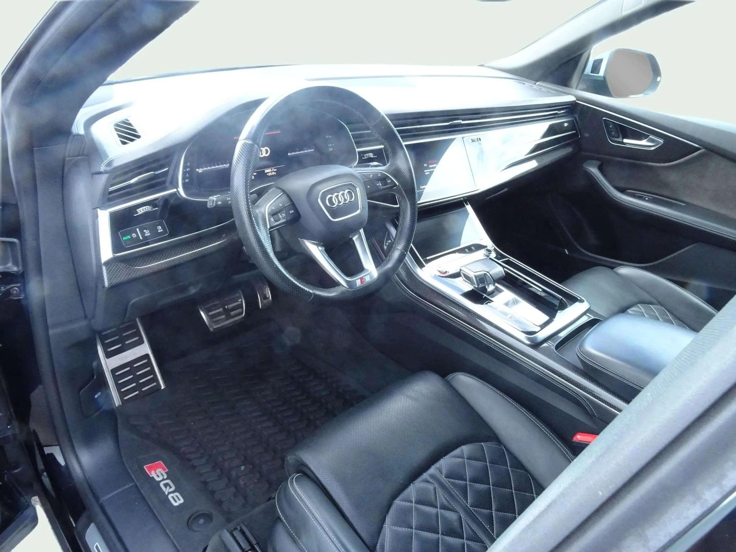 Audi SQ8 TFSI quattro - изображение 7