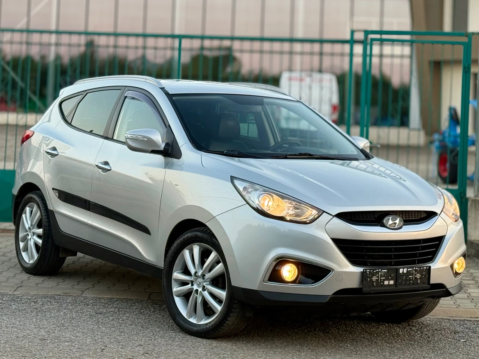 Hyundai IX35 2.0CRDi~136hp~4x4~KeylessGo - изображение 3