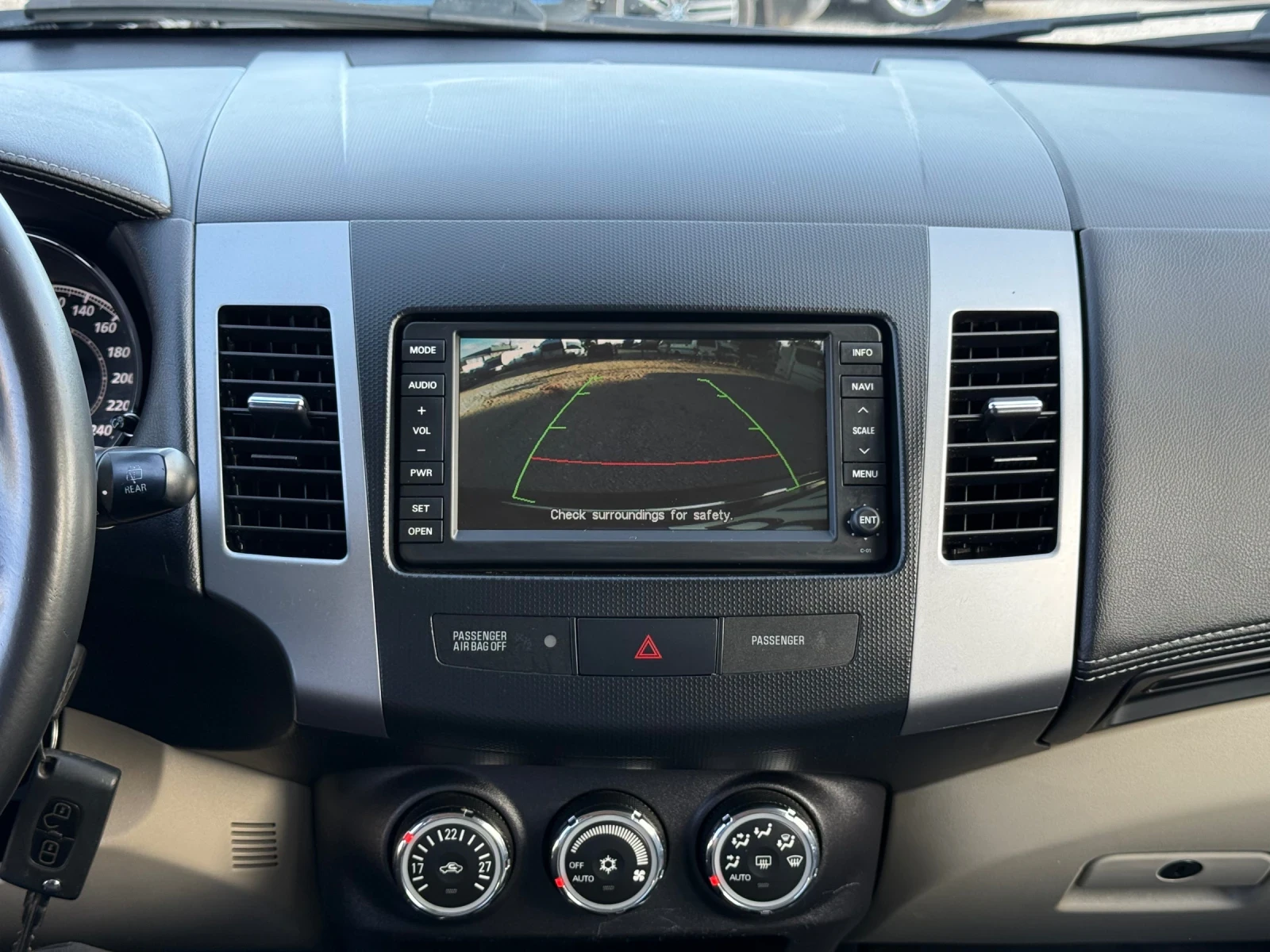 Citroen C-Crosser 2.2HDI 6+ 1  44  | Mobile.bg   13