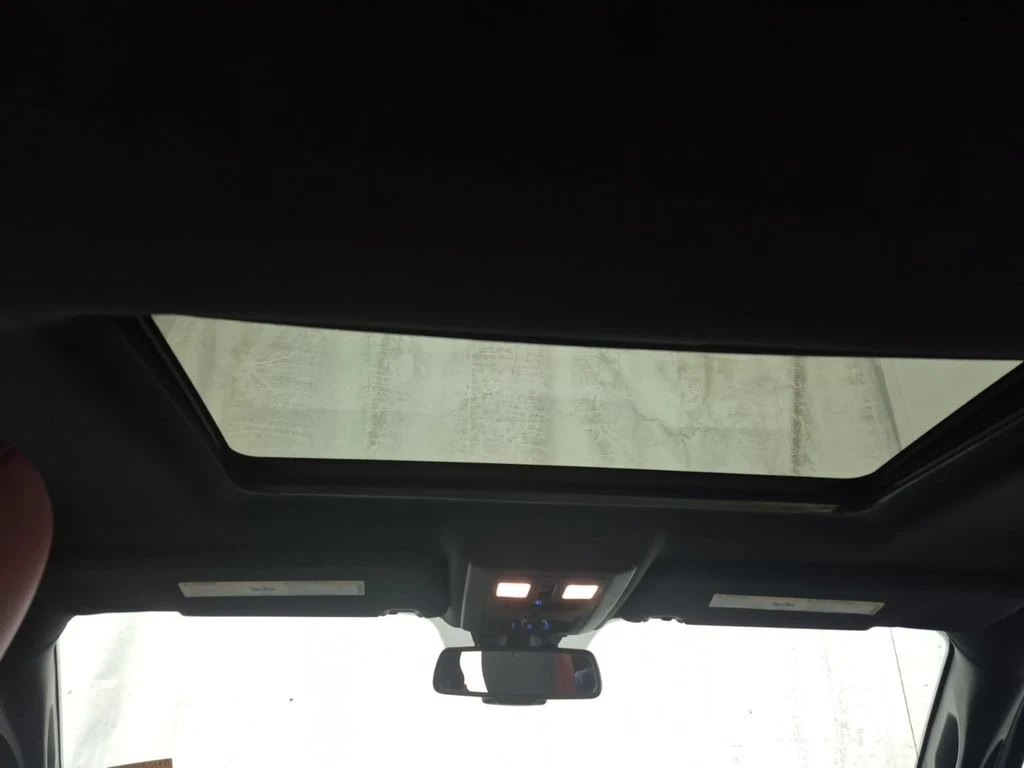 Dodge RAM 1500 * REBEL CREW CAB SHORT BED * CARFAX *  - изображение 9