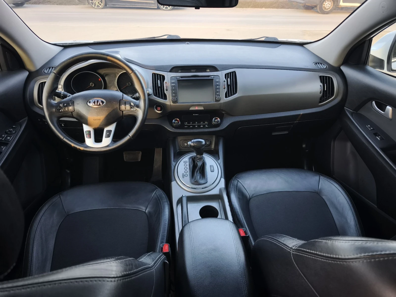 Kia Sportage 2.0CRDI 4X4 FACE REBEL FULL SERVICE NEW !!! - изображение 8