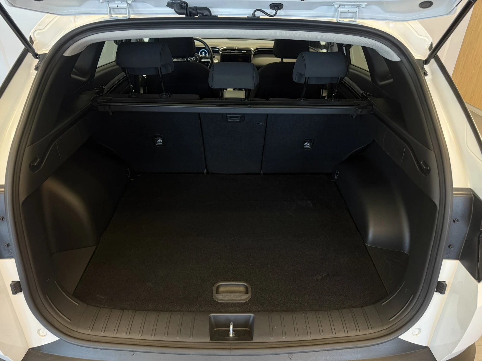 Hyundai Tucson EXCLUSIVE HYBRID, снимка 17 - Автомобили и джипове - 55441964
