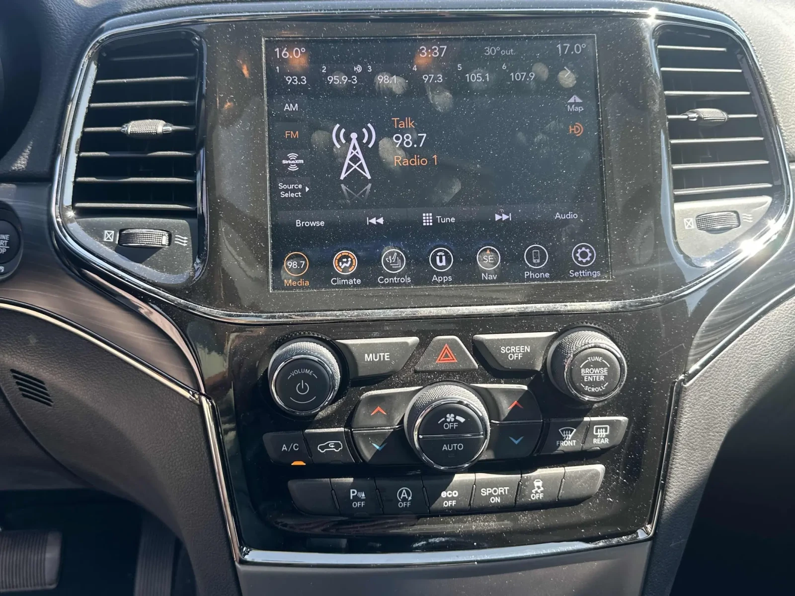 Jeep Grand cherokee Limited X, ПРОГНОЗНА ЦЕНА до БГ, снимка 9 - Автомобили и джипове - 55652059