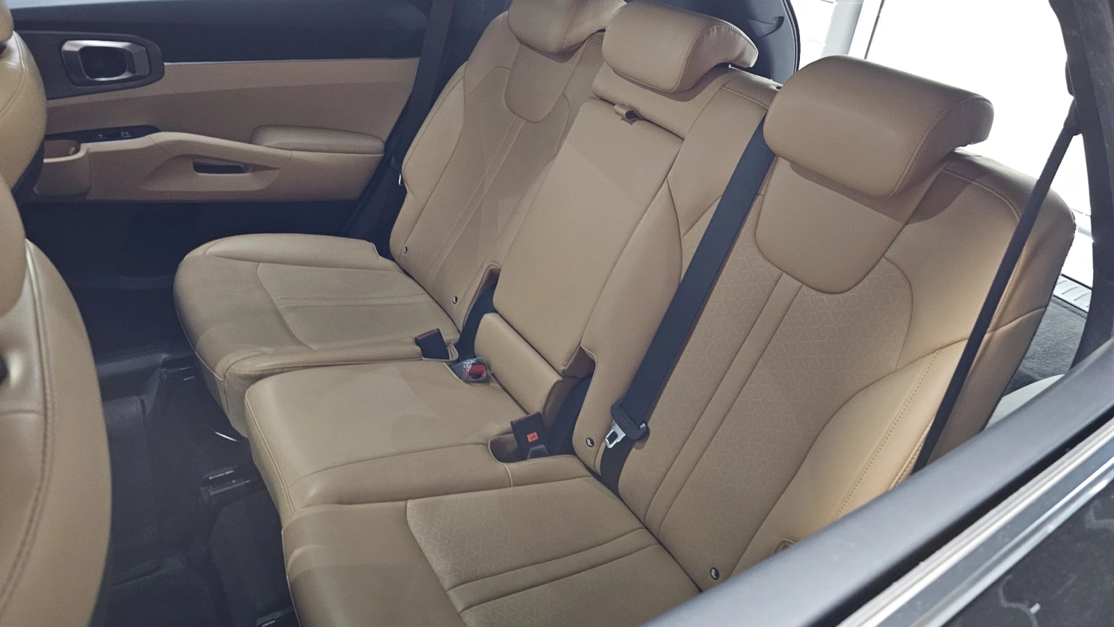 Kia Sorento Diesel 2.2 4WD PRESTIGE autoprime.bg, снимка 15 - Автомобили и джипове - 55846621