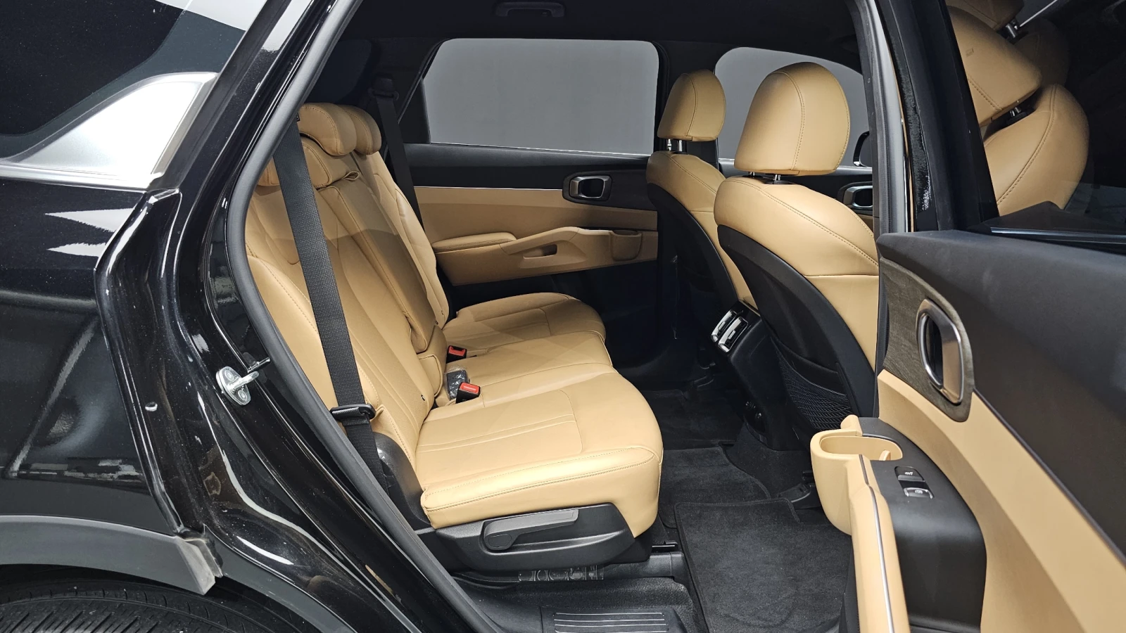 Kia Sorento Diesel 2.2 4WD PRESTIGE autoprime.bg, снимка 11 - Автомобили и джипове - 55846621