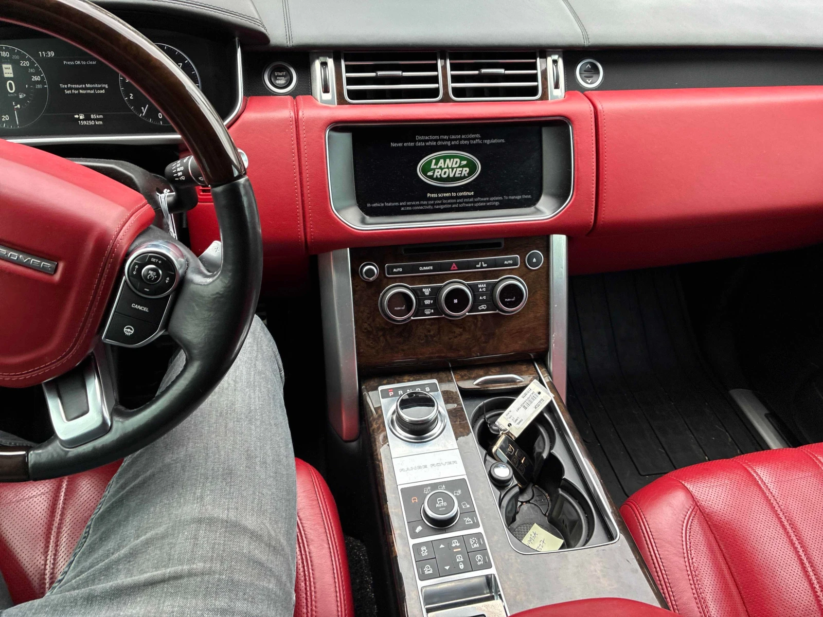 Land Rover Range rover * SC Autobiography * CARFAX * ����� �� ����������� | Mobile.bg � ����������� 9
