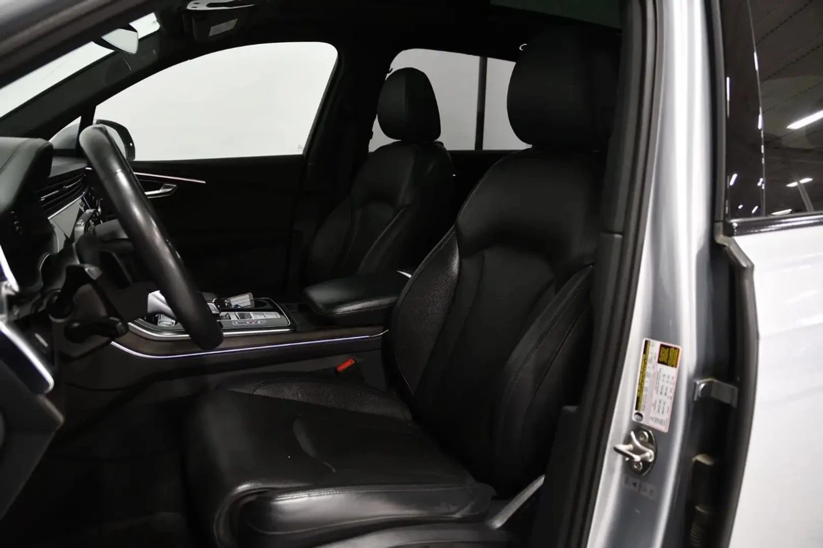 Audi Q7 TECHNIK* S-LINE* МАСАЖ* ОБДУХ* PANO* DIS* MATRIX* , снимка 14 - Автомобили и джипове - 56315411