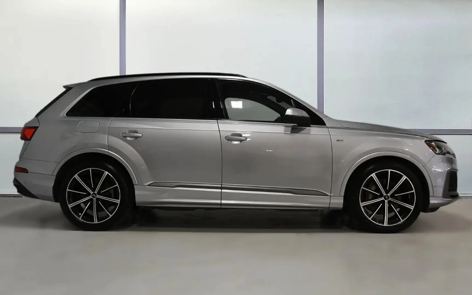 Audi Q7 TECHNIK* S-LINE* МАСАЖ* ОБДУХ* PANO* DIS* MATRIX* , снимка 6 - Автомобили и джипове - 56315411